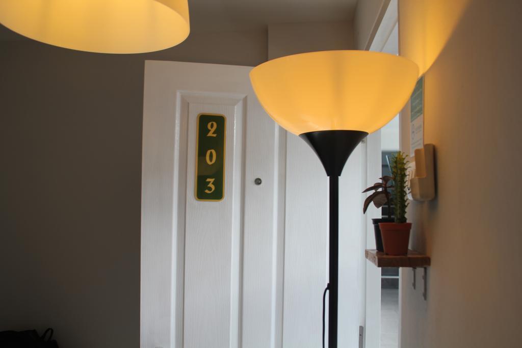 The Leaf Chiangmai Service Apartment Чиангмай Екстериор снимка