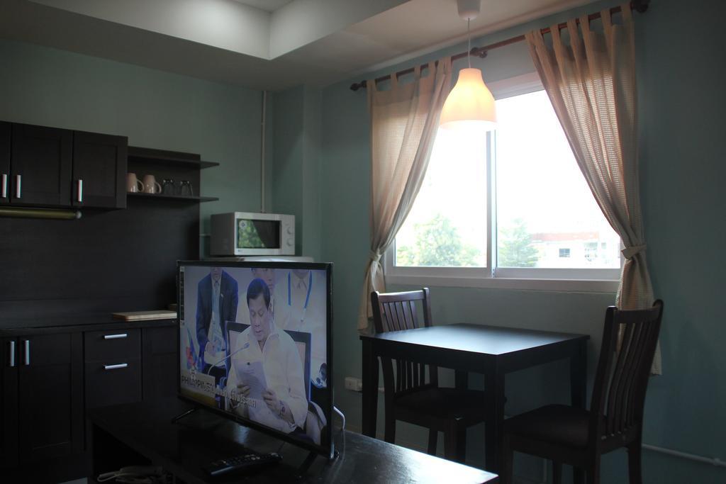 The Leaf Chiangmai Service Apartment Чиангмай Екстериор снимка